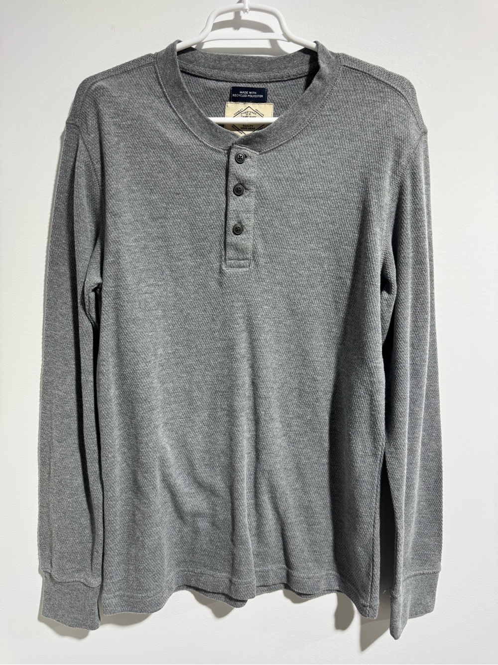Men's St. John’s Bay Long Sleeve Henley Shirt - Gray Size M